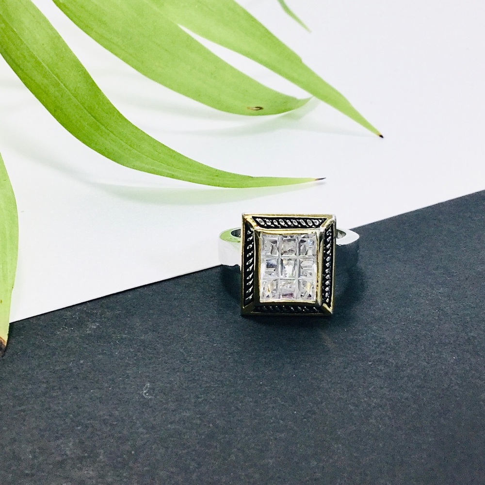 Cubic Zirconia Bezel Set Rope Halo Ring